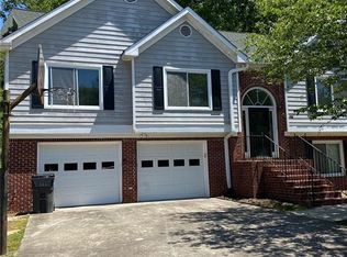 36 Springcrest Trl, Lawrenceville, GA 30046