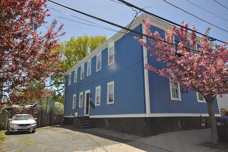 303 Williams St #2F