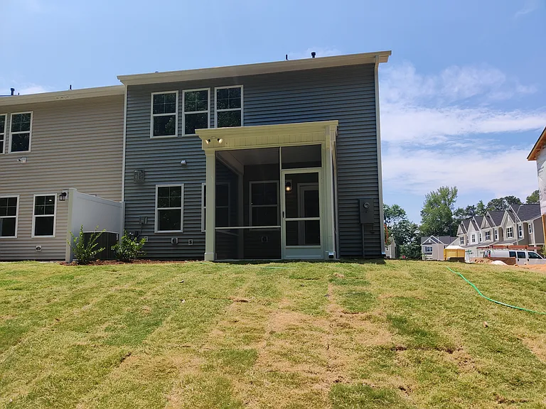 216 Hiking Hill Ln — Photo 41