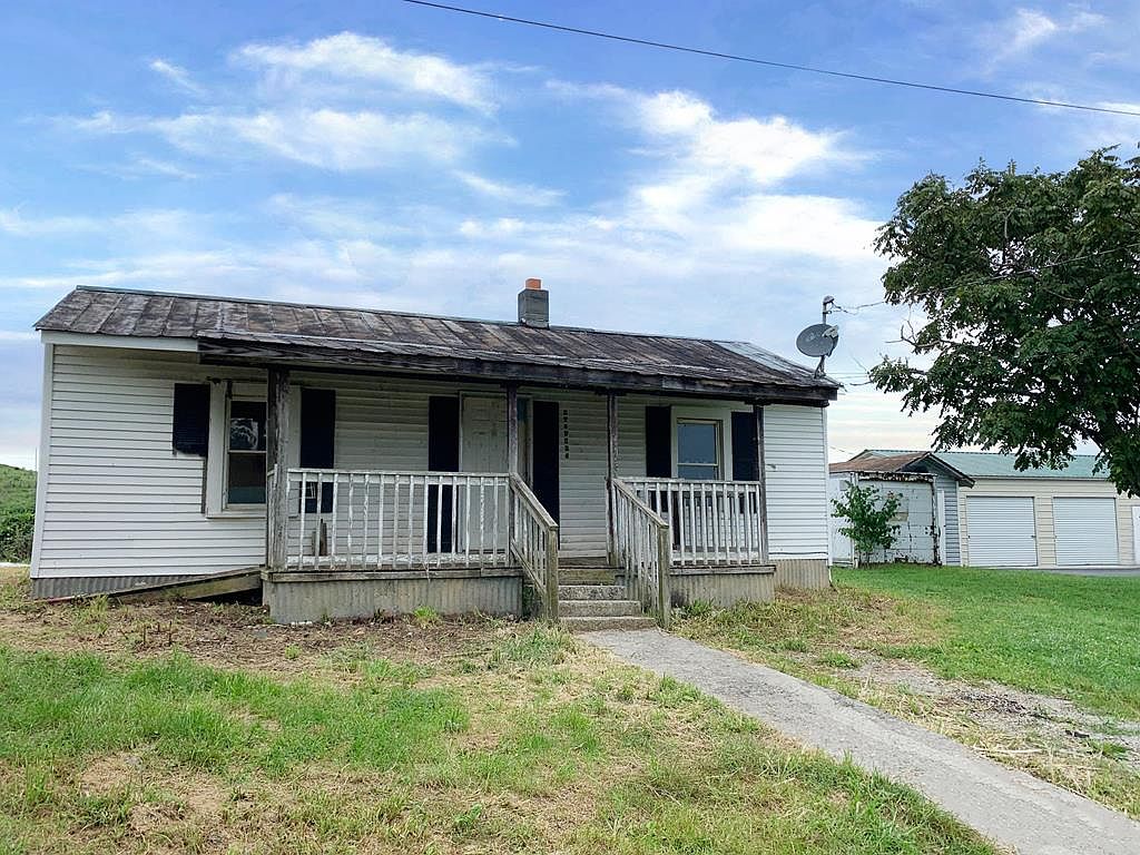 5636 Alum Spring Rd, Pulaski, VA 24301 | Zillow