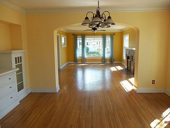 4th image of 1423 Nadeau Dr