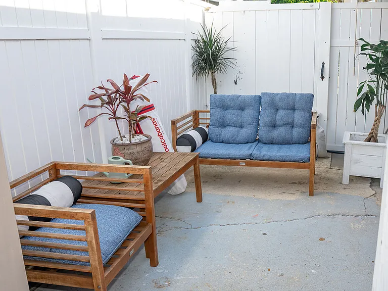 118 146th Ave — Photo 35