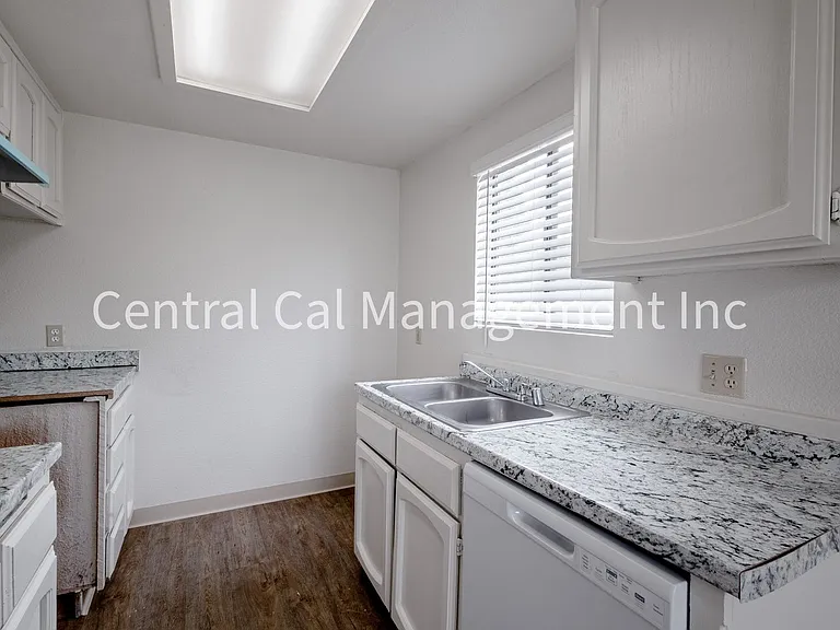 2808 Morin Ct — Photo 4