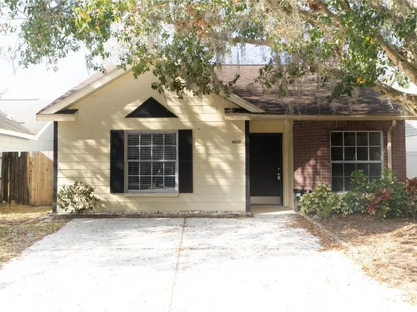 4608 Lantana Pl, Plant City, FL 33566