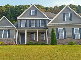 1009 Meadow Crst, Danville, PA 17821