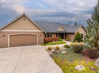 3705 SW Cascade Vista Dr, Redmond, OR 97756