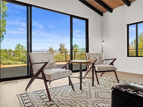 5th image of 1909 Canyon Rd