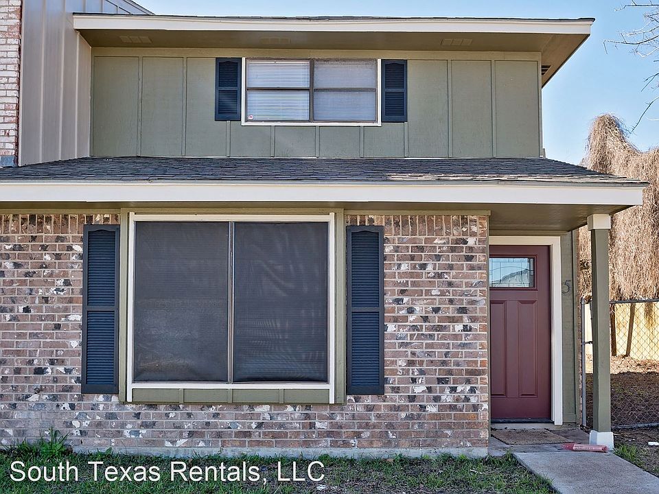 1st image of 1601 N De Leon St