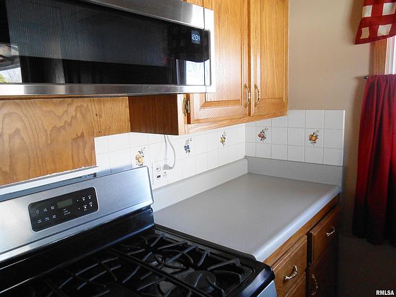 5th image of 1109 Maiden Ln