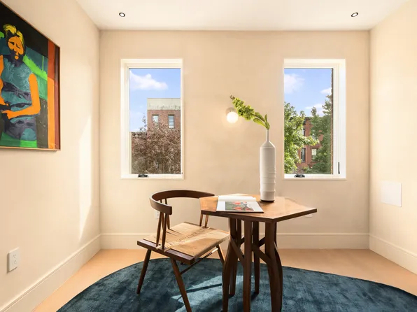 231 Macon Street image 16 of 26