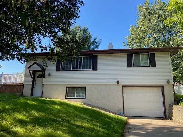 1111 N Jacqualine Ln, Princeton, IL 61356