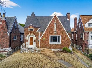 5241 Lindenwood Ave, Saint Louis, MO 63109