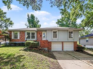 11047 Spring Valley Rd, Kansas City, MO 64134