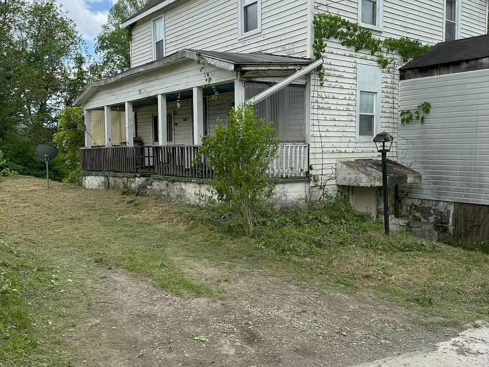 1st image of 57 Chatham Hl