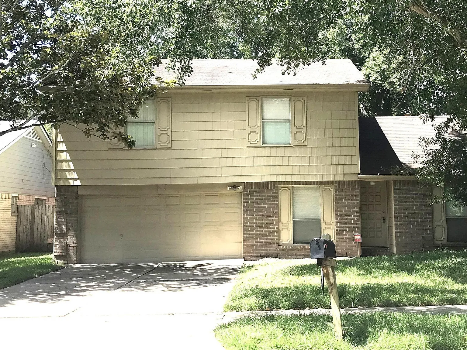 3 bed, 2.5 bath, 1518 sqft, $1,700 — Photo 1