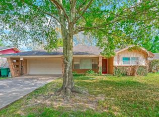 10611 Clematis Ln, Houston, TX 77035