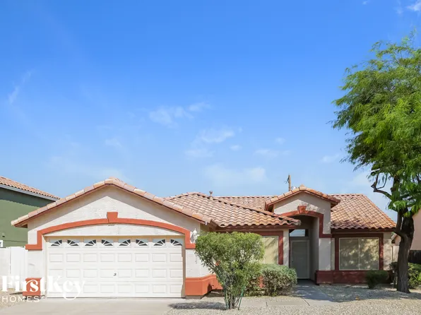 7017 N 77th Dr, Glendale, AZ 85303