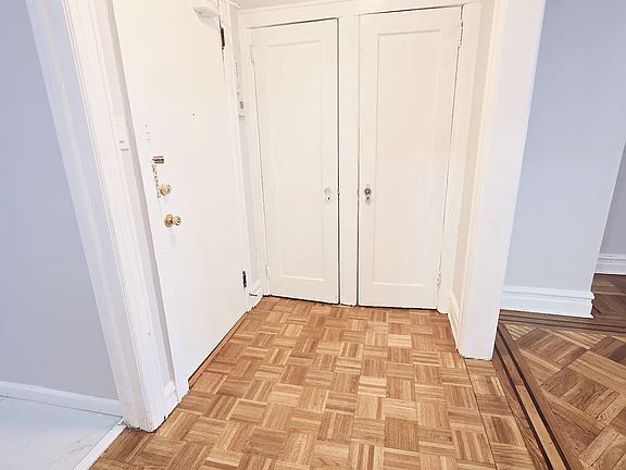 4th image of 232 Lexington Ave #2A