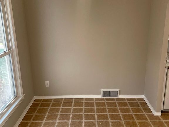 Dining room connected to kitchen