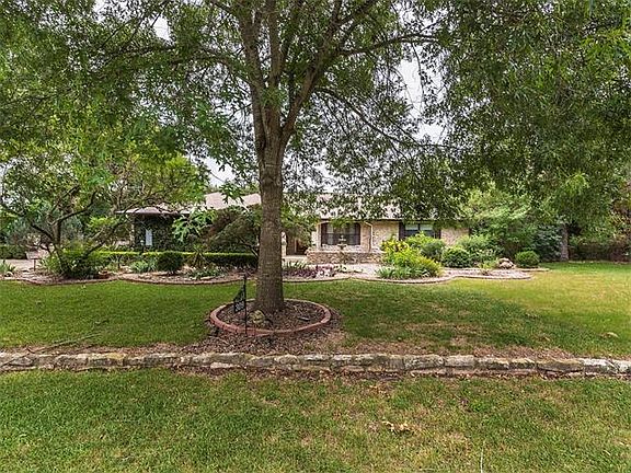 3rd image of 309 Dunlin Dr