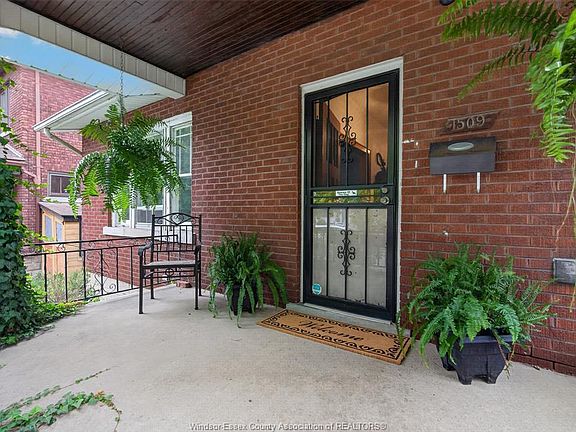 5th image of 1509 Church St