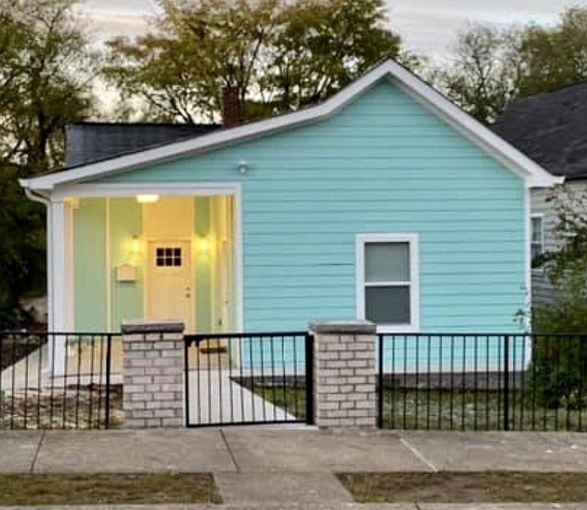 1st image of 135 Fain St