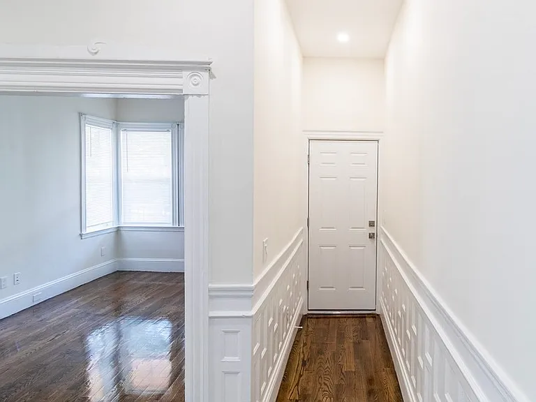 168 Humboldt Ave #1 — Photo 14