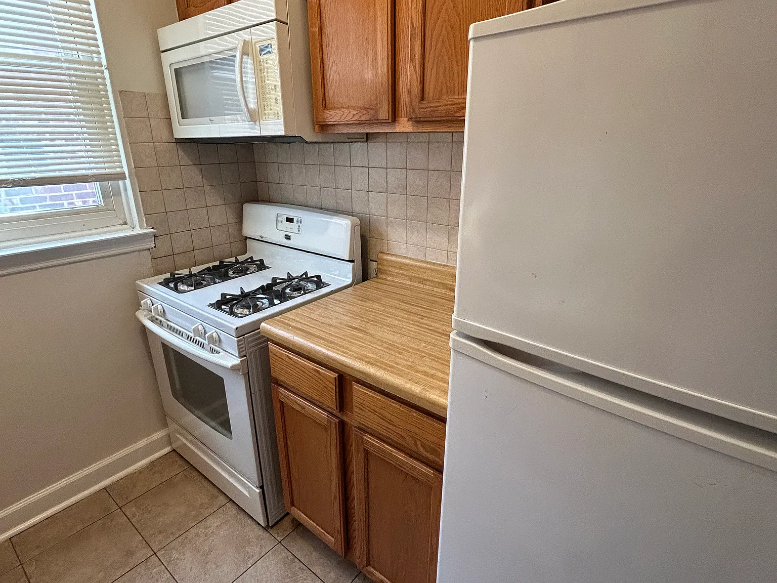 Sands Pl — Photo 3