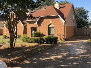 5858 Ridgehill Dr, Memphis, TN 38141