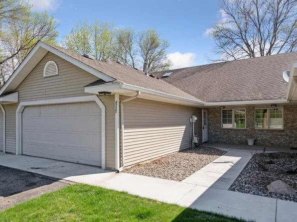 8327 Victoria Dr, Victoria, MN 55386