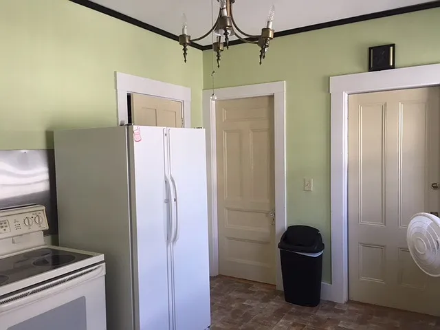 115 Pleasant St #2 — Photo 14
