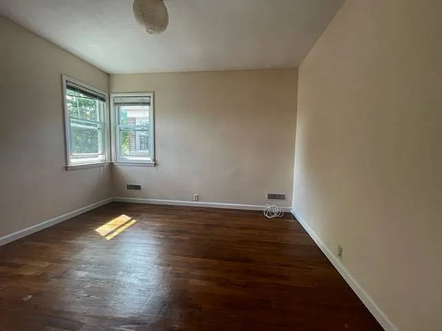 16612 Union Tpke — Photo 11