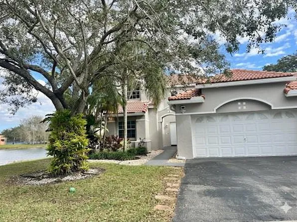 1372 Bayview Cir, Fort Lauderdale, FL 33326