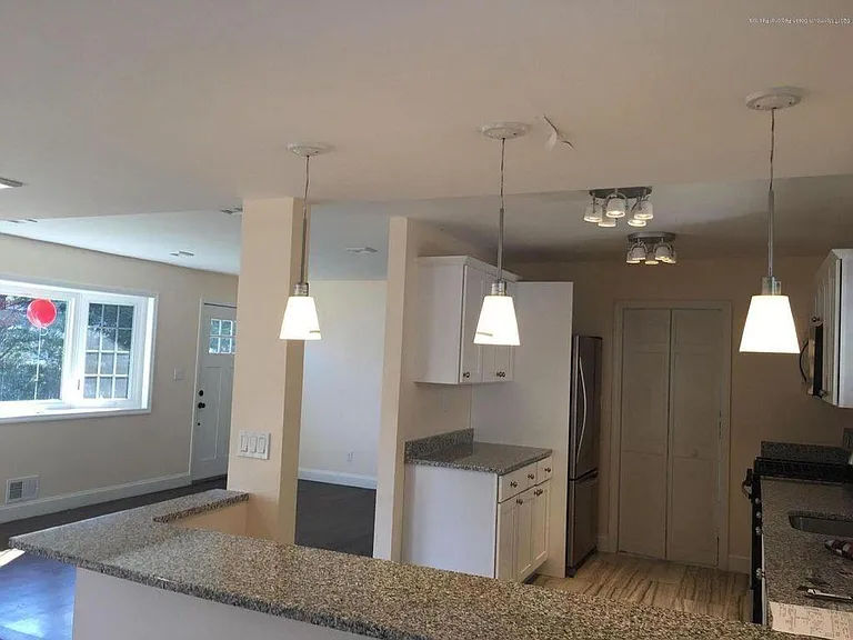 538 Nebraska Ave — Photo 3