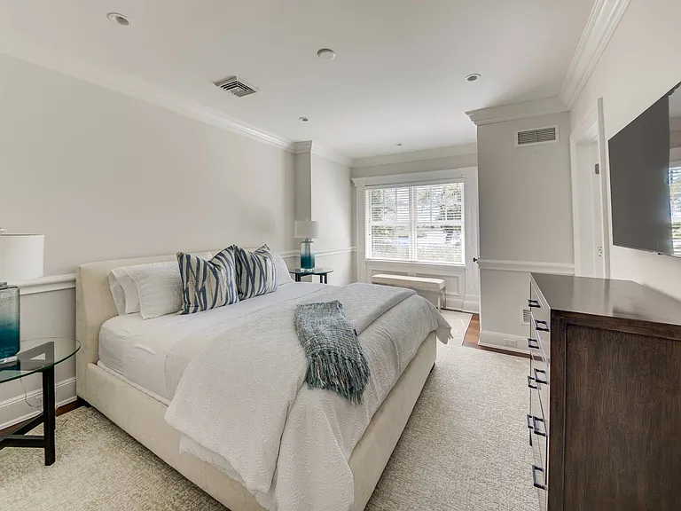 443 Sagaponack Rd — Photo 18