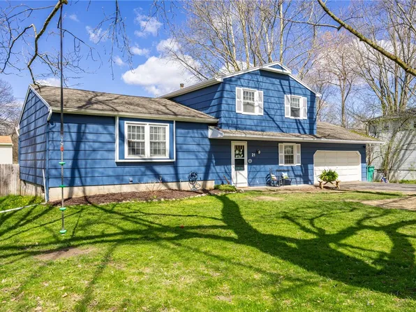 21 Hartwood Dr, Rochester, NY 14623