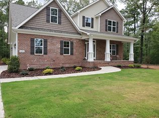 400 Michael Rd, Whispering Pines, NC 28327