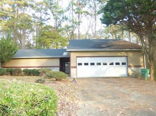5250 Fieldgreen Xing, Stone Mountain, GA