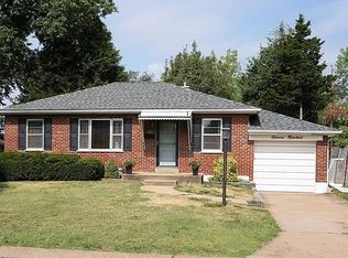 1100 Rainbow Dr, Saint Louis, MO