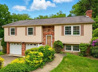 6429 Union Ave, Finleyville, PA