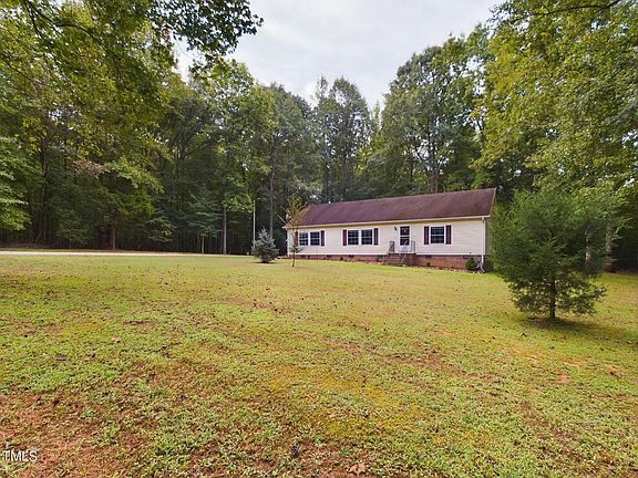 4th image of 1524 Dogwood Dr
