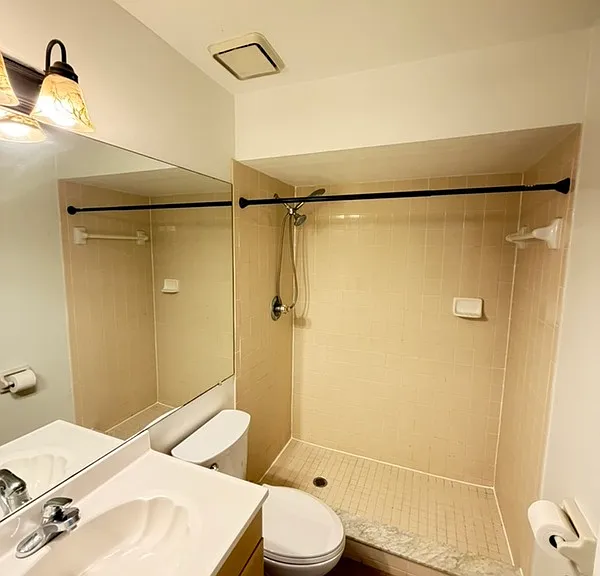 111 Hidden Arbor Ct — Photo 5