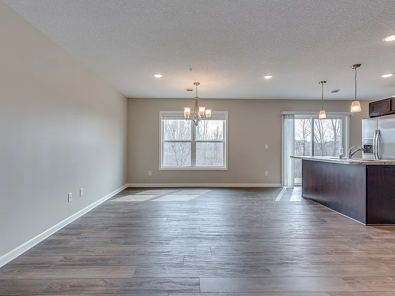 603 William St — Photo 2