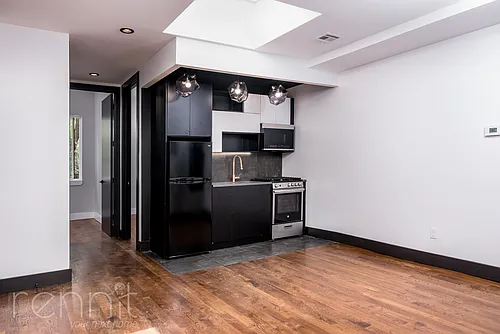 1109 Decatur St #3 Photo 1