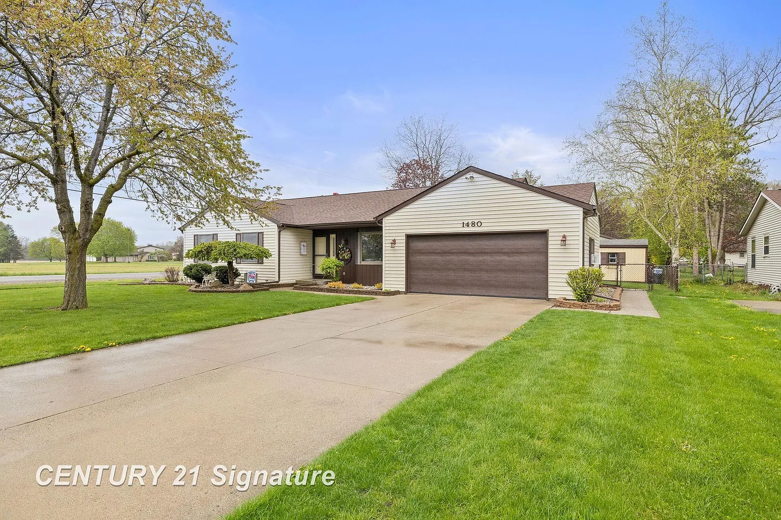 1480 Timothy St photo 1
