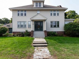 41 Taylor St, Nashua, NH 03060