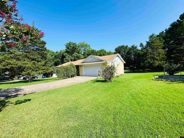 117 Parkview Cir, Mountain Home, AR 72653
