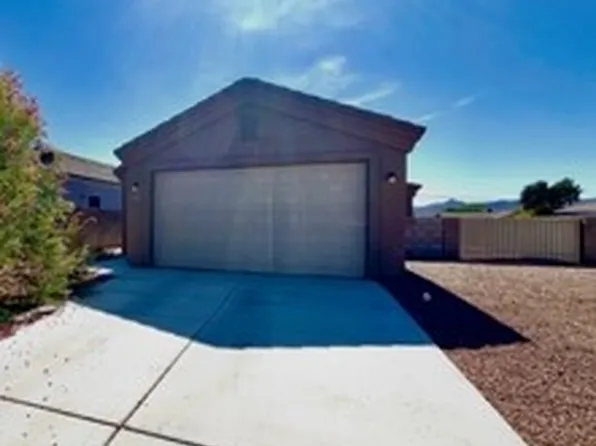 3267 N Lomalai St, Kingman, AZ 86401