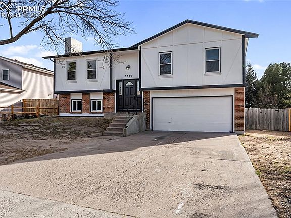 3rd image of 3585 Rocky Knoll Dr