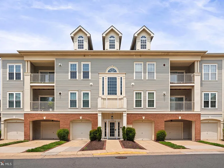 11333 Westbrook Mill Ln #301 — Photo 1